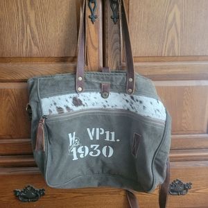 Messenger Bag